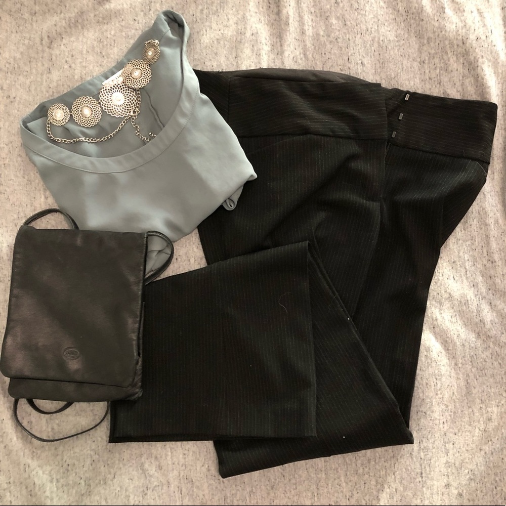 ✨Express Bootcut Editor Pants✨